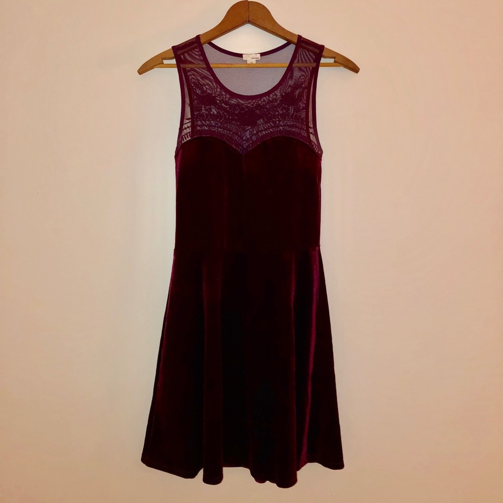 BURGUNDY VELVET DRESS